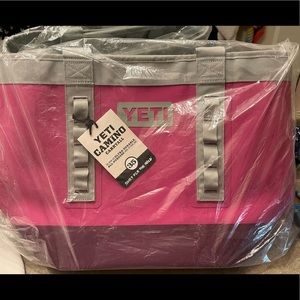 YETI Camino Caryall